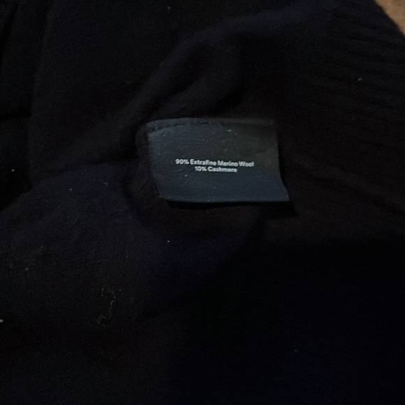 Summersalt Luxe Cashmere Blend Two Tone Sweater in Charcoal - Picture 9 of 10